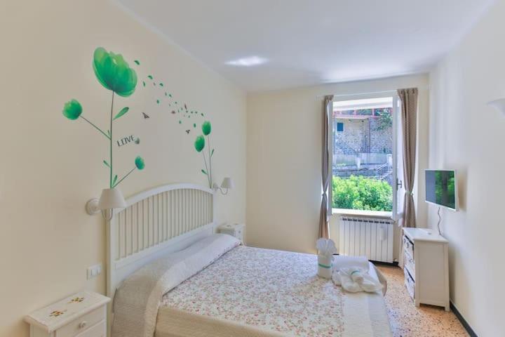 Jolly Roger Riomaggiore Hotel ภายนอก รูปภาพ
